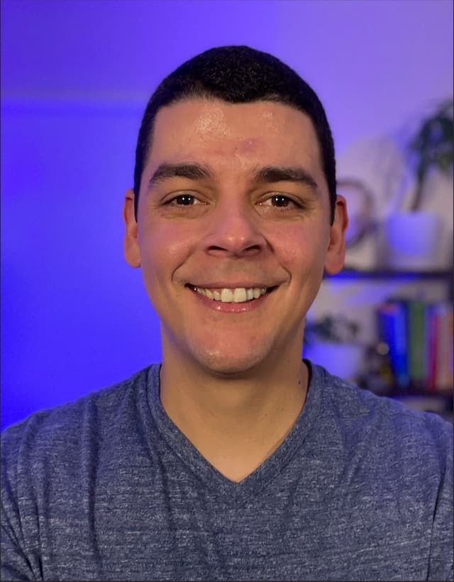 Jeff Hogg headshot